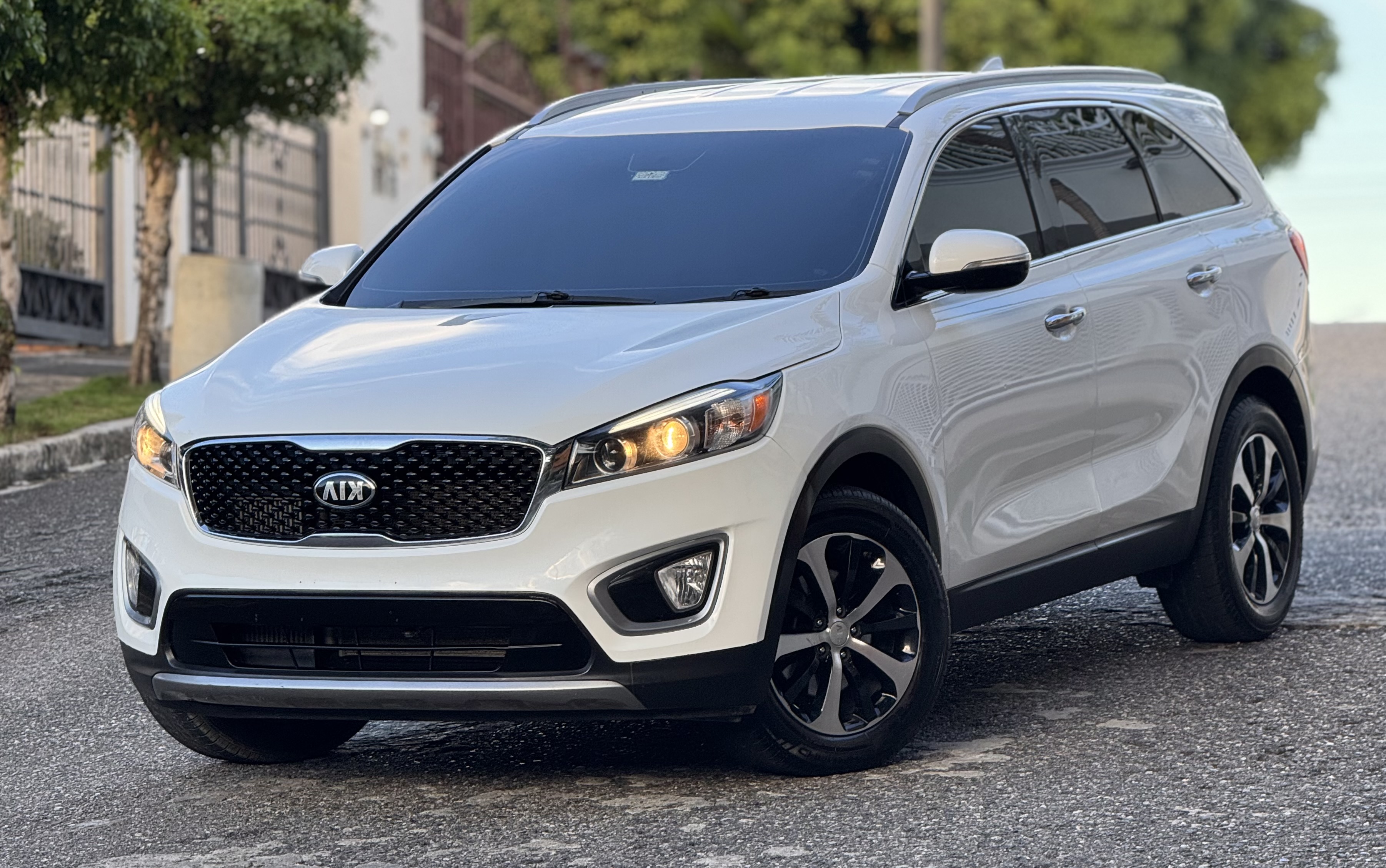 jeepetas y camionetas - Kia Sorento EX-T 4x4 2017 2 filas