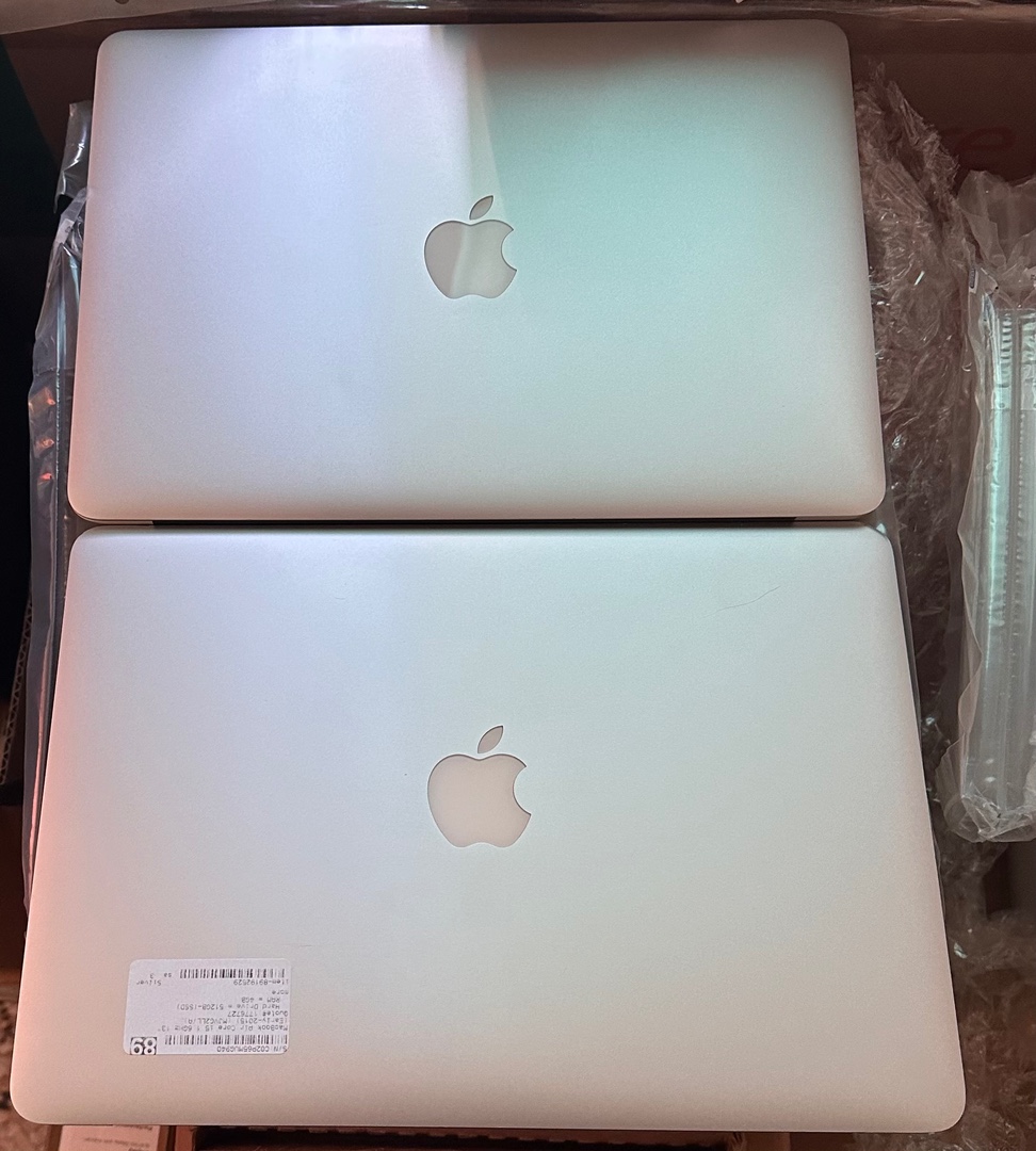 computadoras y laptops - MacBook Air 13.3 de 256 y 512gb 