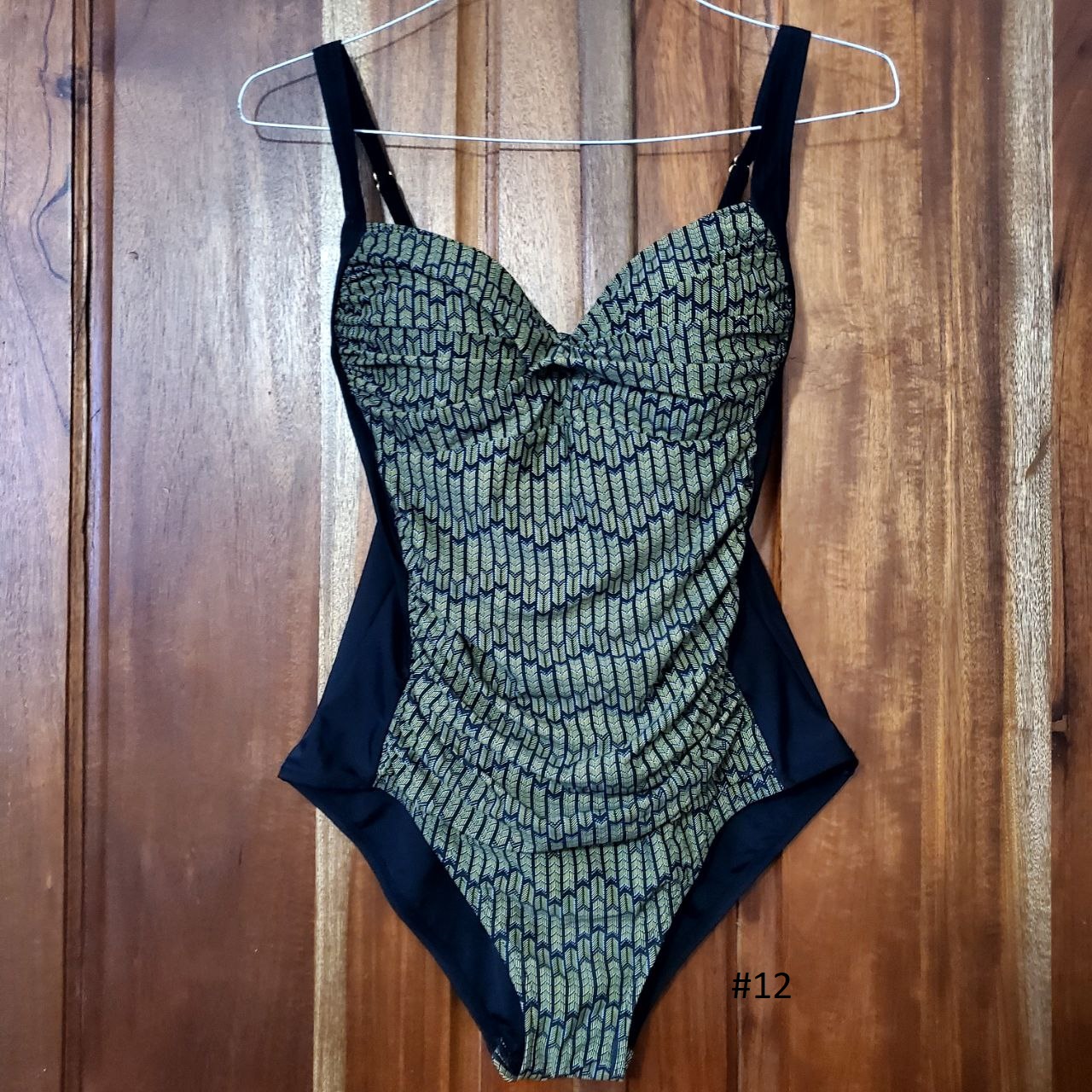 ropa para mujer - Traje de Baño 10 pzs. (mas Pareo, salida de baño)