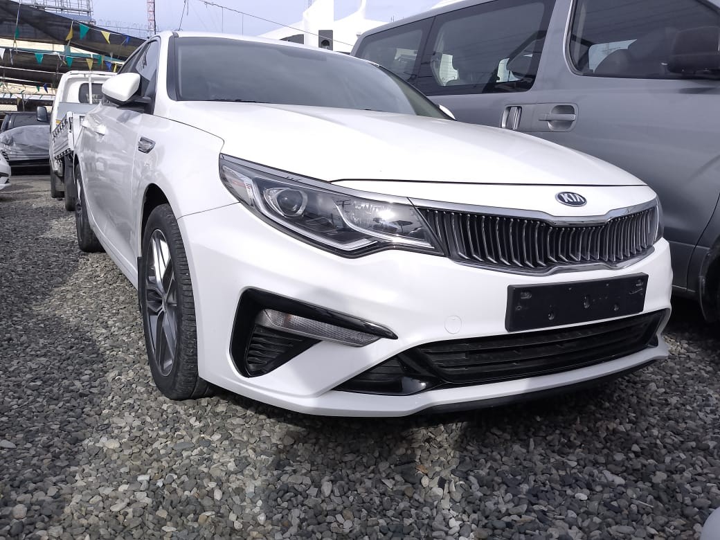 carros - KIA K5 2019 BLANCODESDE: RD$ 845,100.00