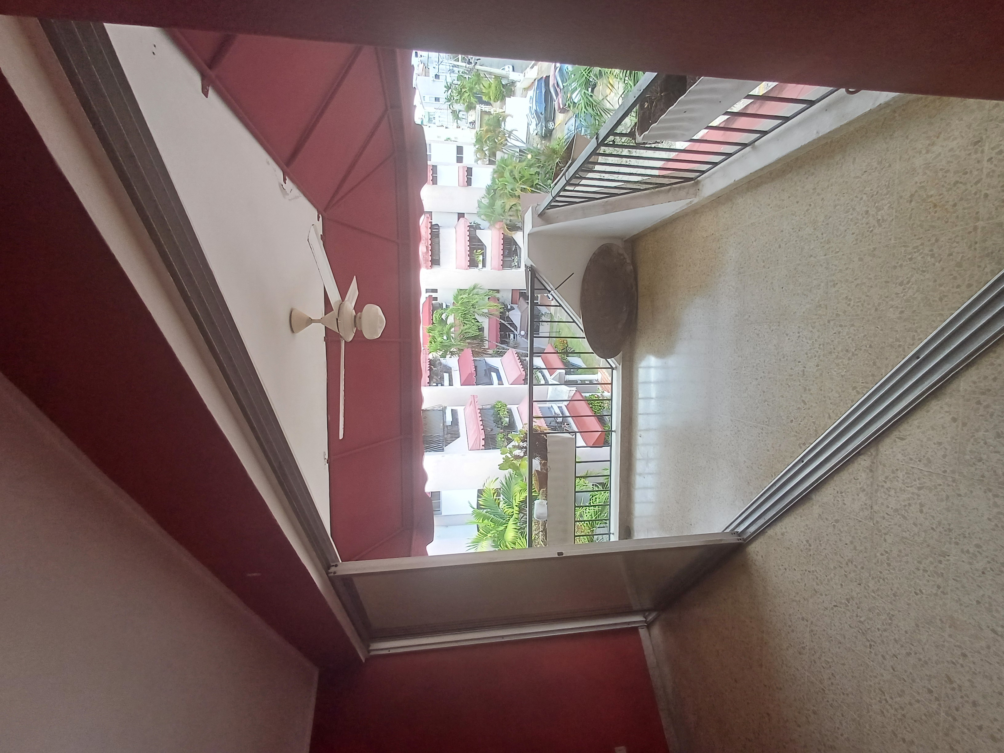 apartamentos - SOLO CLIENTES VENDO BELLA VISTA SUR 4TO PISO SIN ASCENSOR 