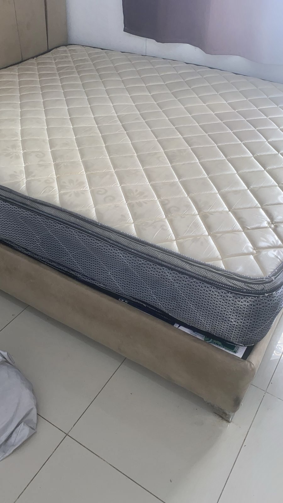 muebles y colchones - Colchon FULL y box spring 1