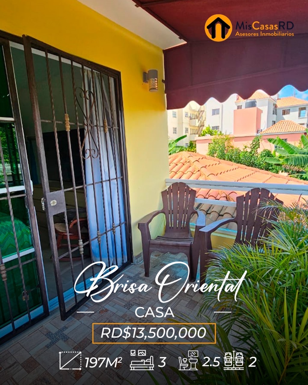 casas - Casa en venta en Urb. Brisa Oriental de 3 niveles en Santo Domingo Este📍 7