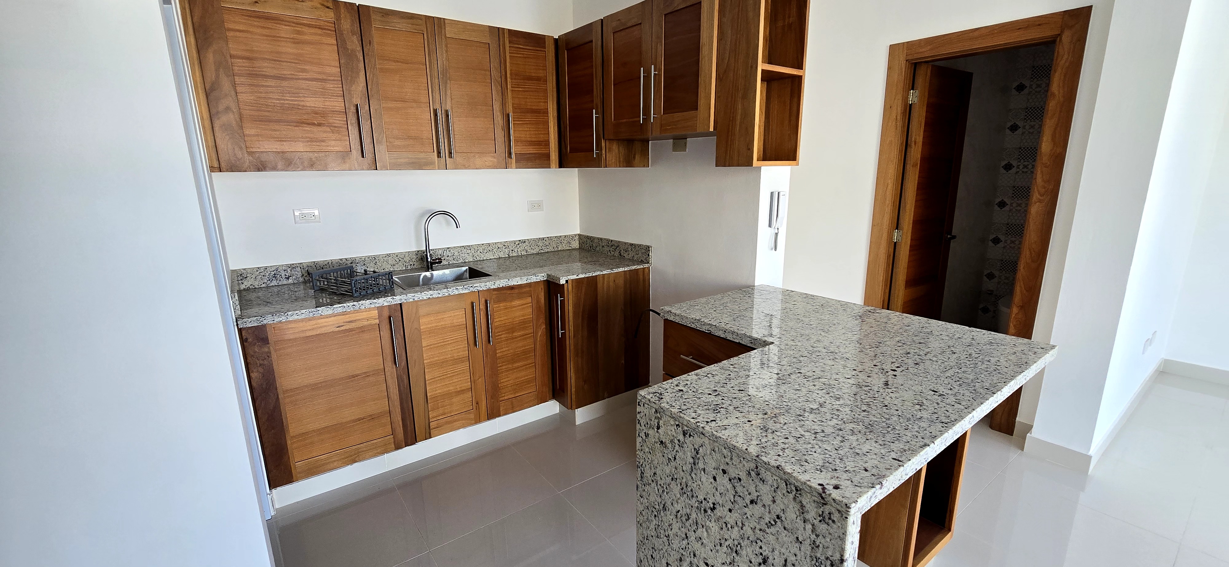 apartamentos - Vendo 2do piso nuevo moderno  2