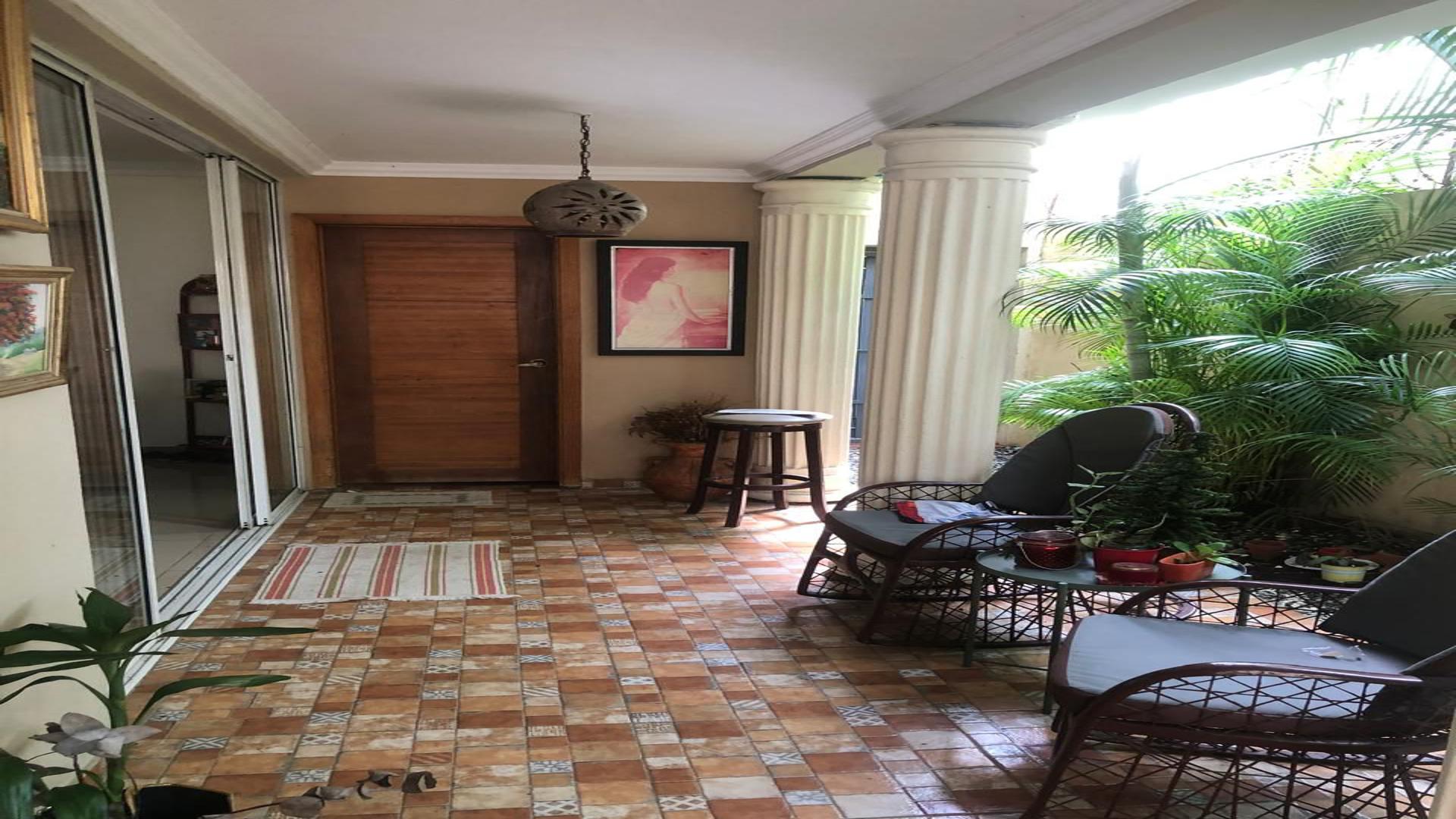 casas - Venta de casa en Arroyo Hondo con piscina 4