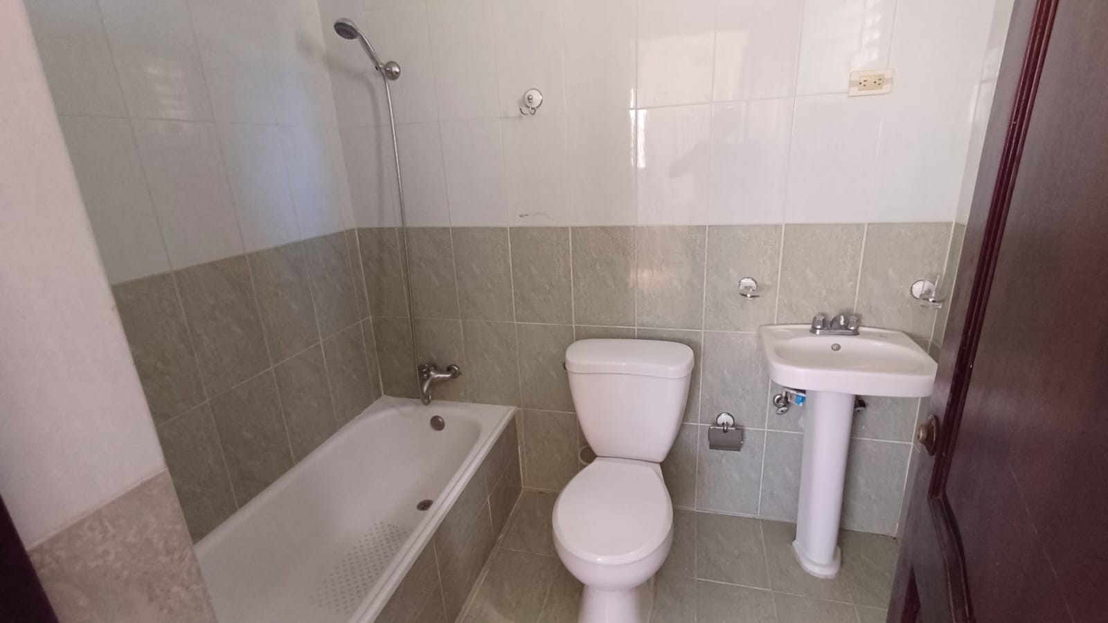 apartamentos - Apartamento de Venta en Cerros de Gurabo III 6