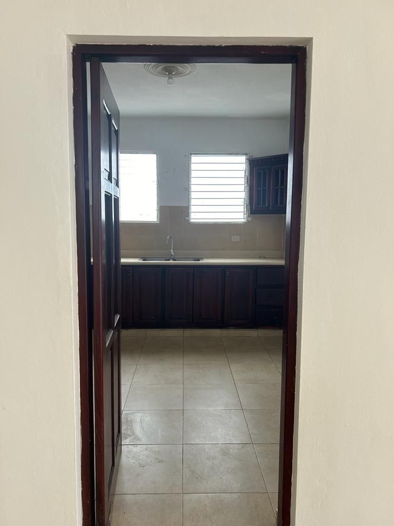 apartamentos - Apartamento de venta, ubicado próximo a la 27 de febrero.
 5