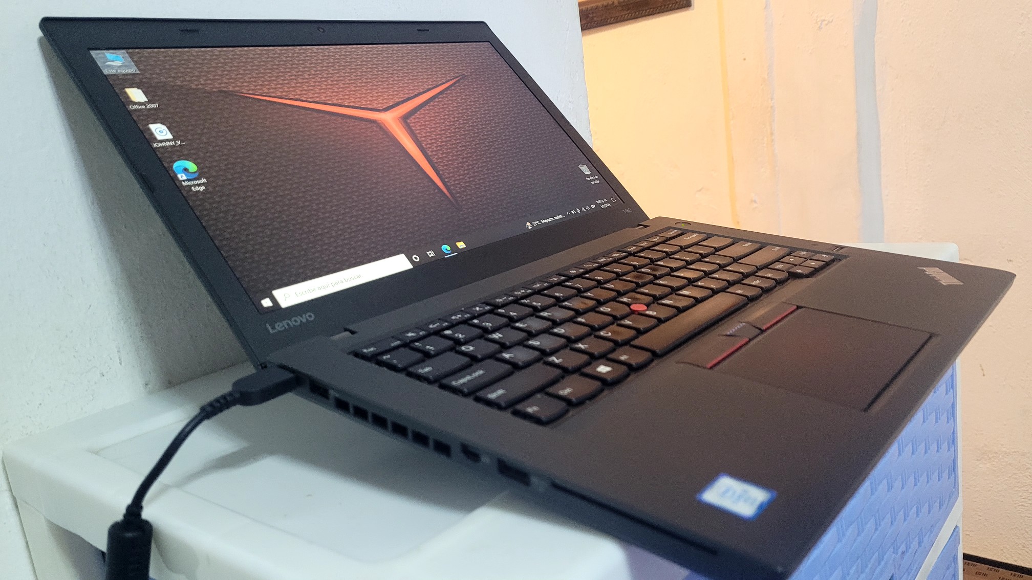 computadoras y laptops - Lenovo t460 14 Pulg Core i5 2.5ghz Ram 12gb Disco 256gb Full Doble Bateria 1