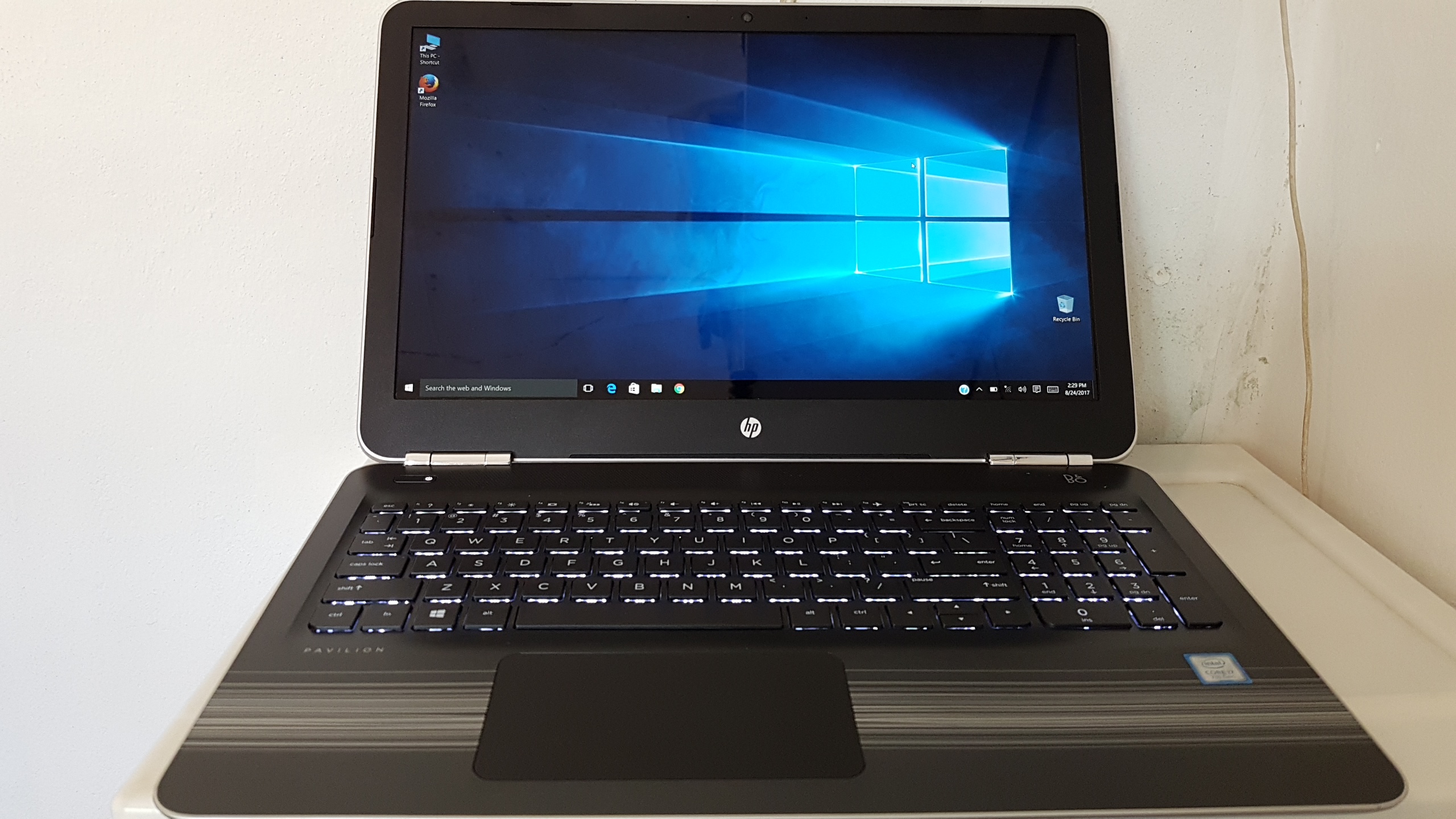 computadoras y laptops - hp Pavilion Gamer 17.3 Core i7 2.7ghz Ram 16gb Disco 512gb SSD Nvidea Gtx 960m 