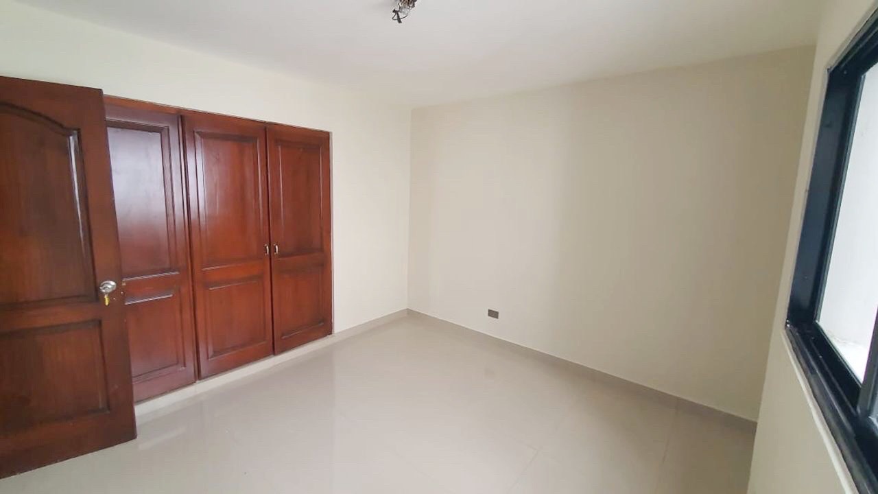 apartamentos - hermoso apartamento en una zona céntrica en Evaristo Morales  5