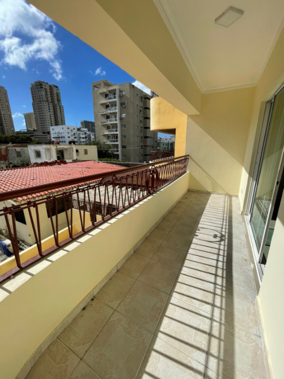 apartamentos - Apartamento  en Venta en la  Zona Universitaria 4