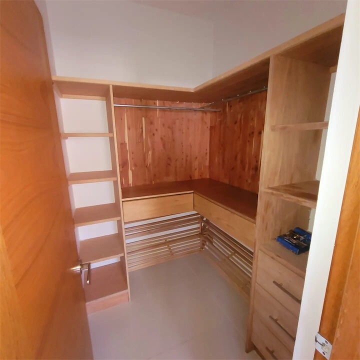 apartamentos - Alquiler de Apartamento con Línea Blanca en Naco 4