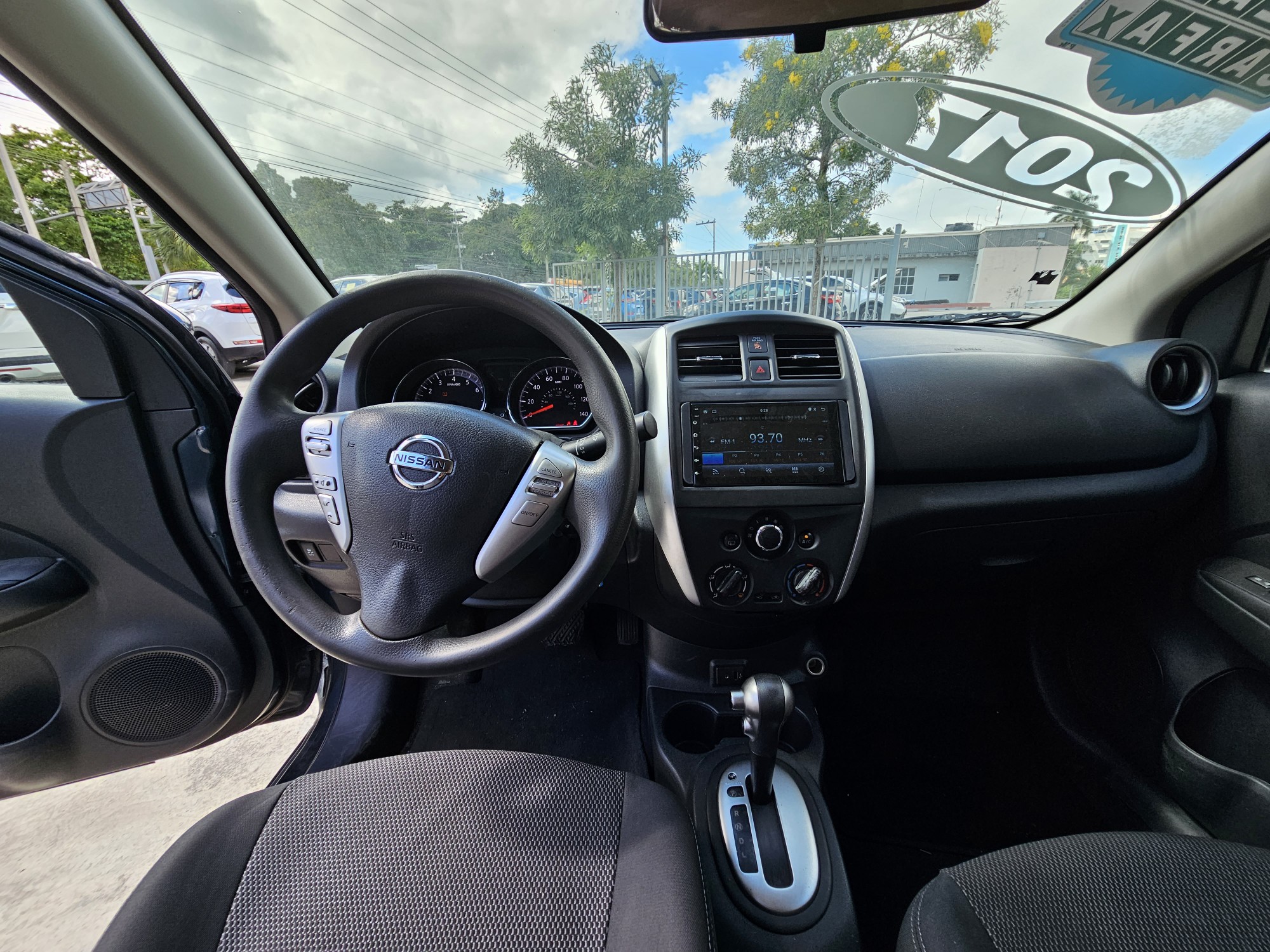 carros - Nissan Versa 2017 Americano  7