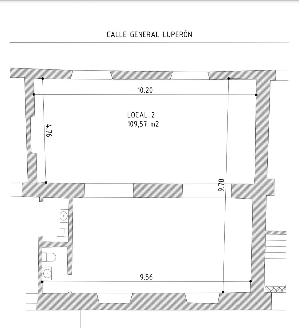 oficinas y locales comerciales - Local en alquiler en la Zona Colonial 109 metros  1