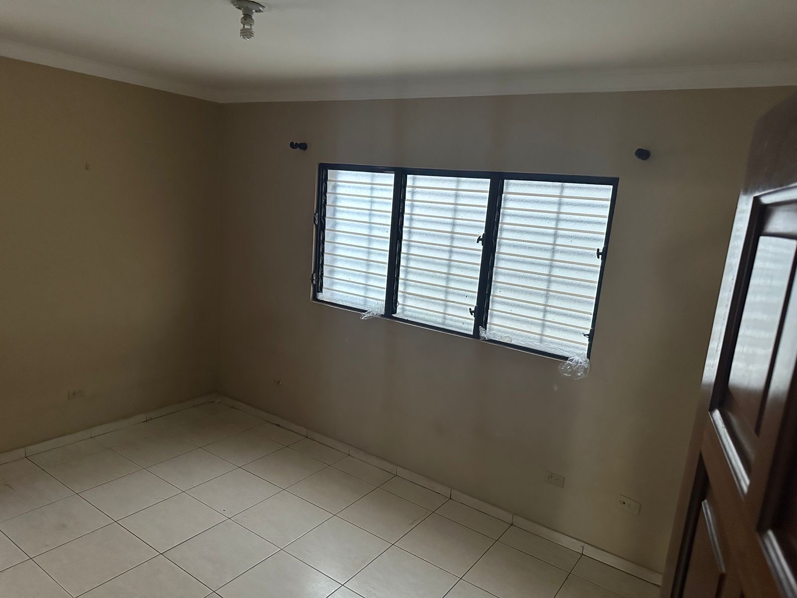 apartamentos - hermoso apartamento en una zona céntrica en Evaristo Morales  6