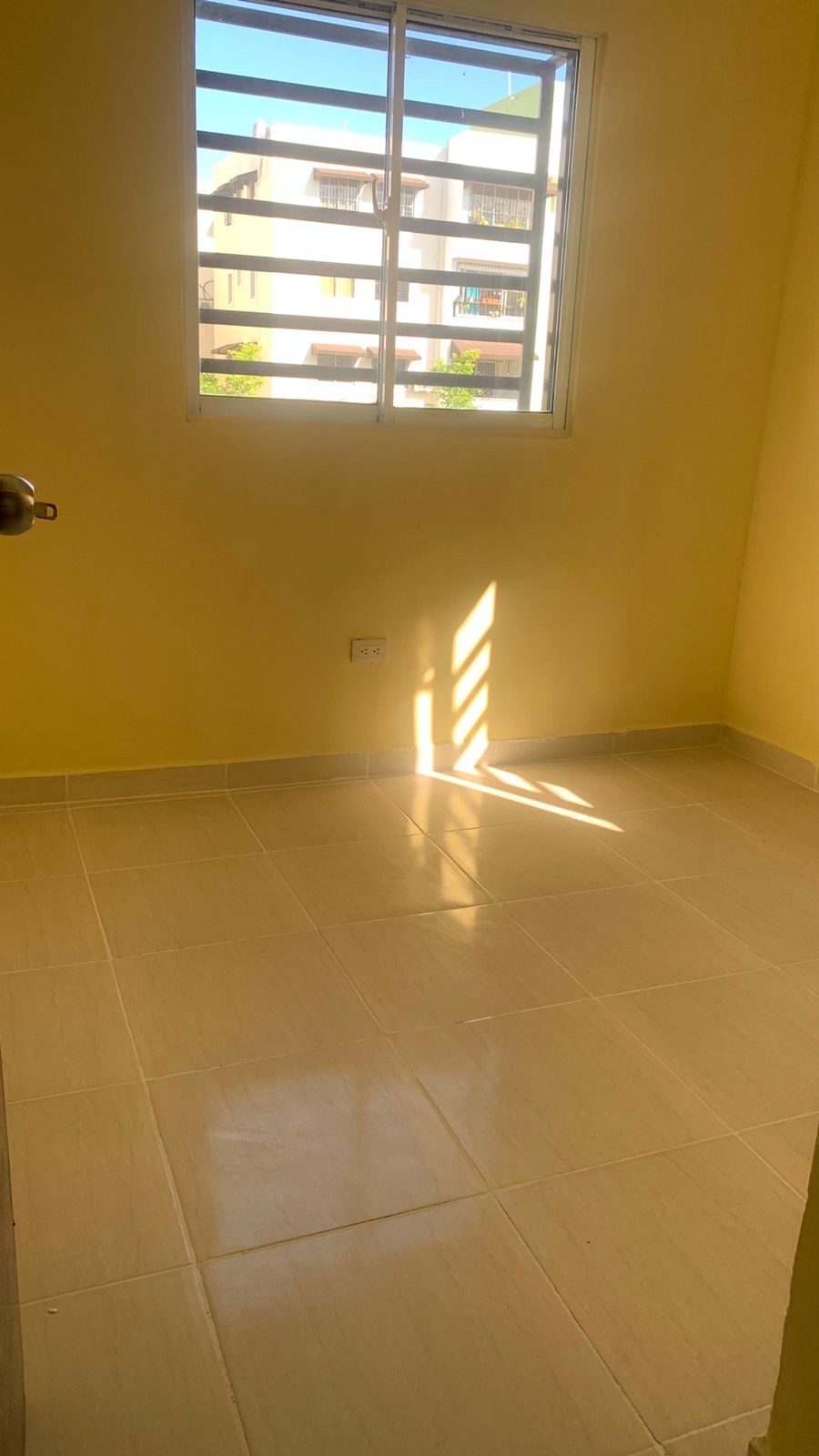 apartamentos - venta de apartamento 2do piso en la autopista de san Isidro Santo Domingo este  2