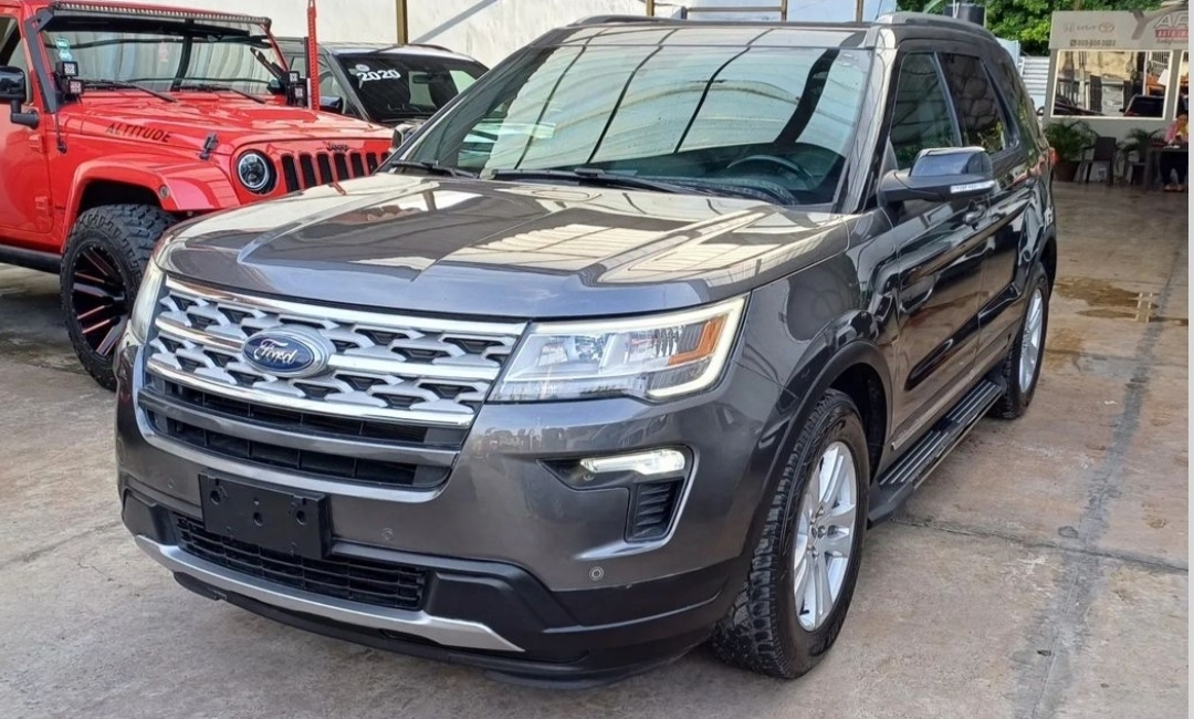 jeepetas y camionetas - 2018 Ford Explorer XLT Panorámica 