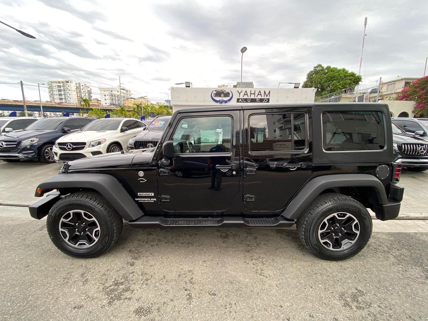 jeepetas y camionetas - Jeep Wrangler Sport Ultimated 2017 2