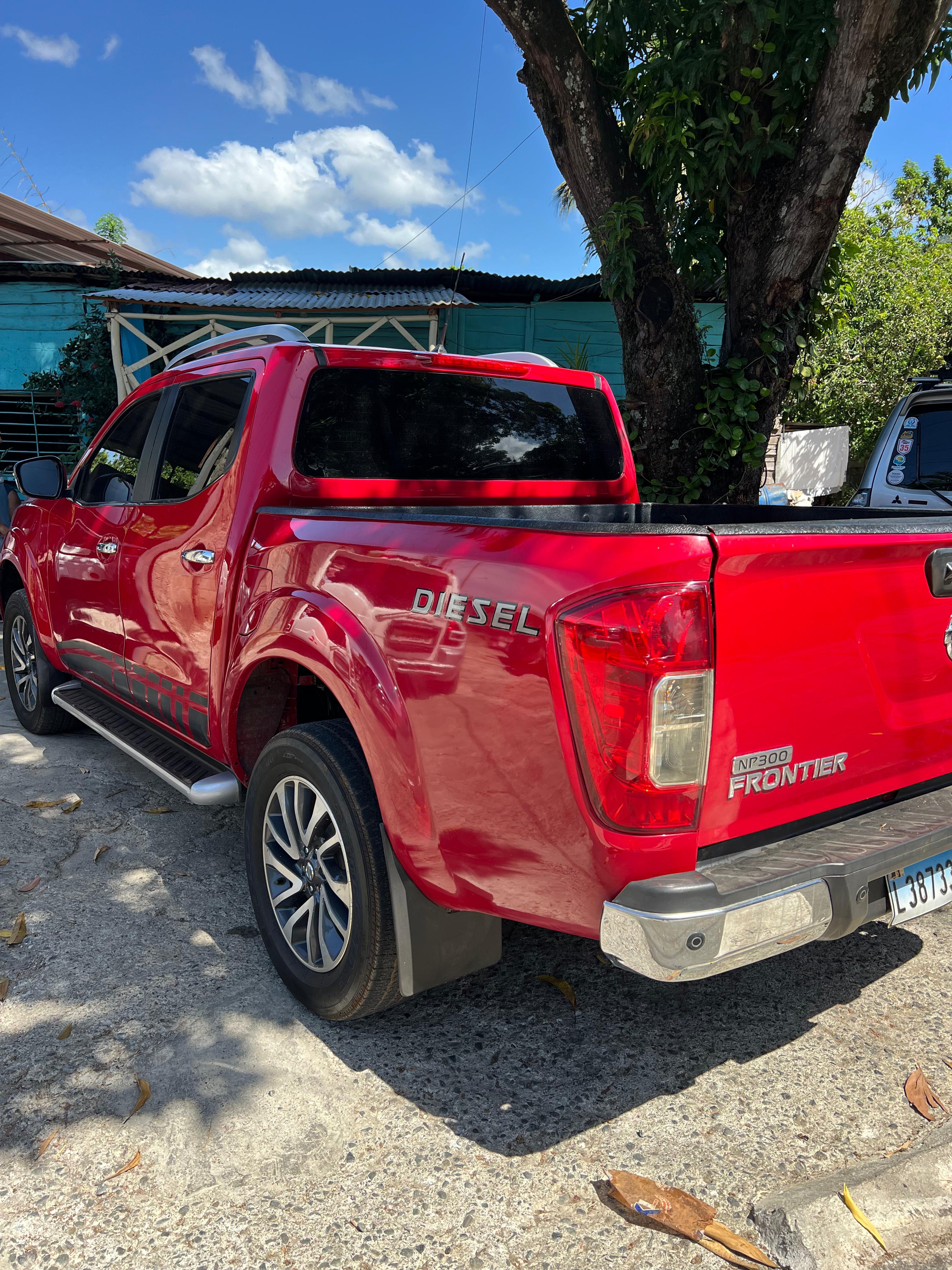 jeepetas y camionetas - Nissan frontier 2018 1