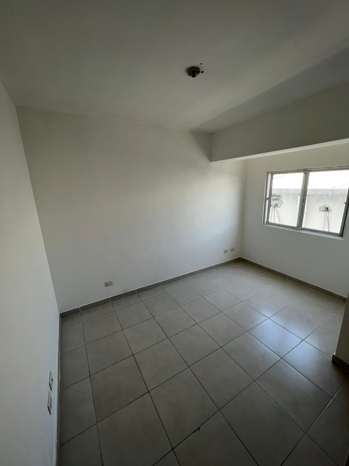 apartamentos - Apartamento en Alquiler en Viejo Arroyo Hondo, 3 h 1