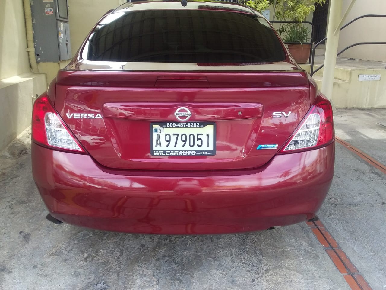 carros - VENDO NISSAN VERSA SV AÑO 2016 FUULL