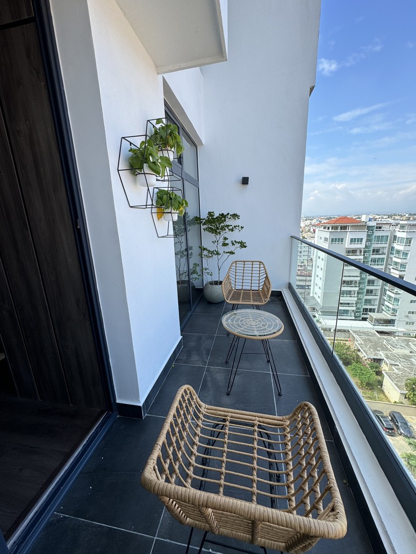 apartamentos - Evaristo Morales loft amueblado 1 habitacion 1.5 banos 2 parqueos balcon 6