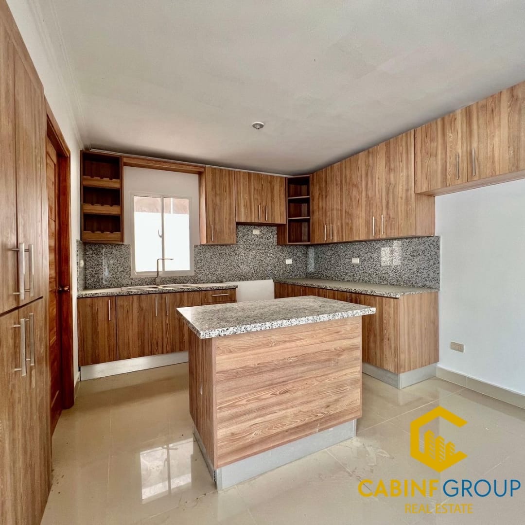 casas - Casa de 3 niveles en venta ubicada a 3 minutos de la av.ecológica  4