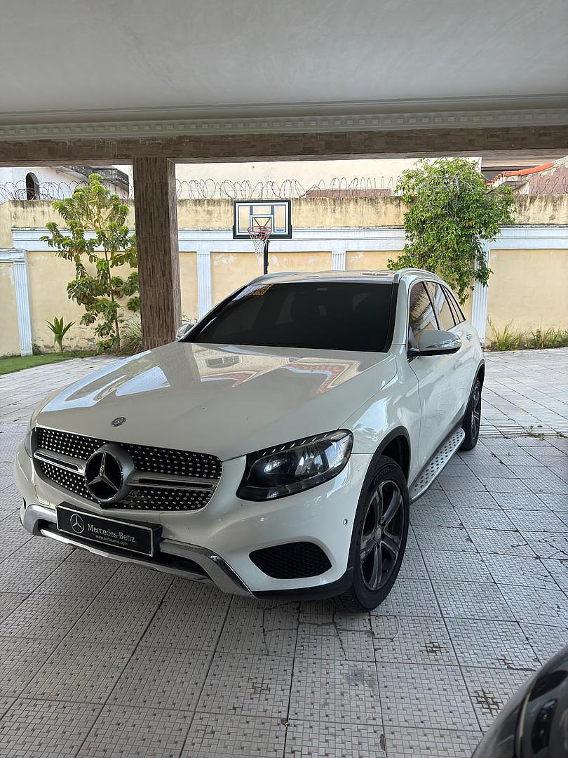 jeepetas y camionetas - MERCEDES BENZ GLC 250 2016 1