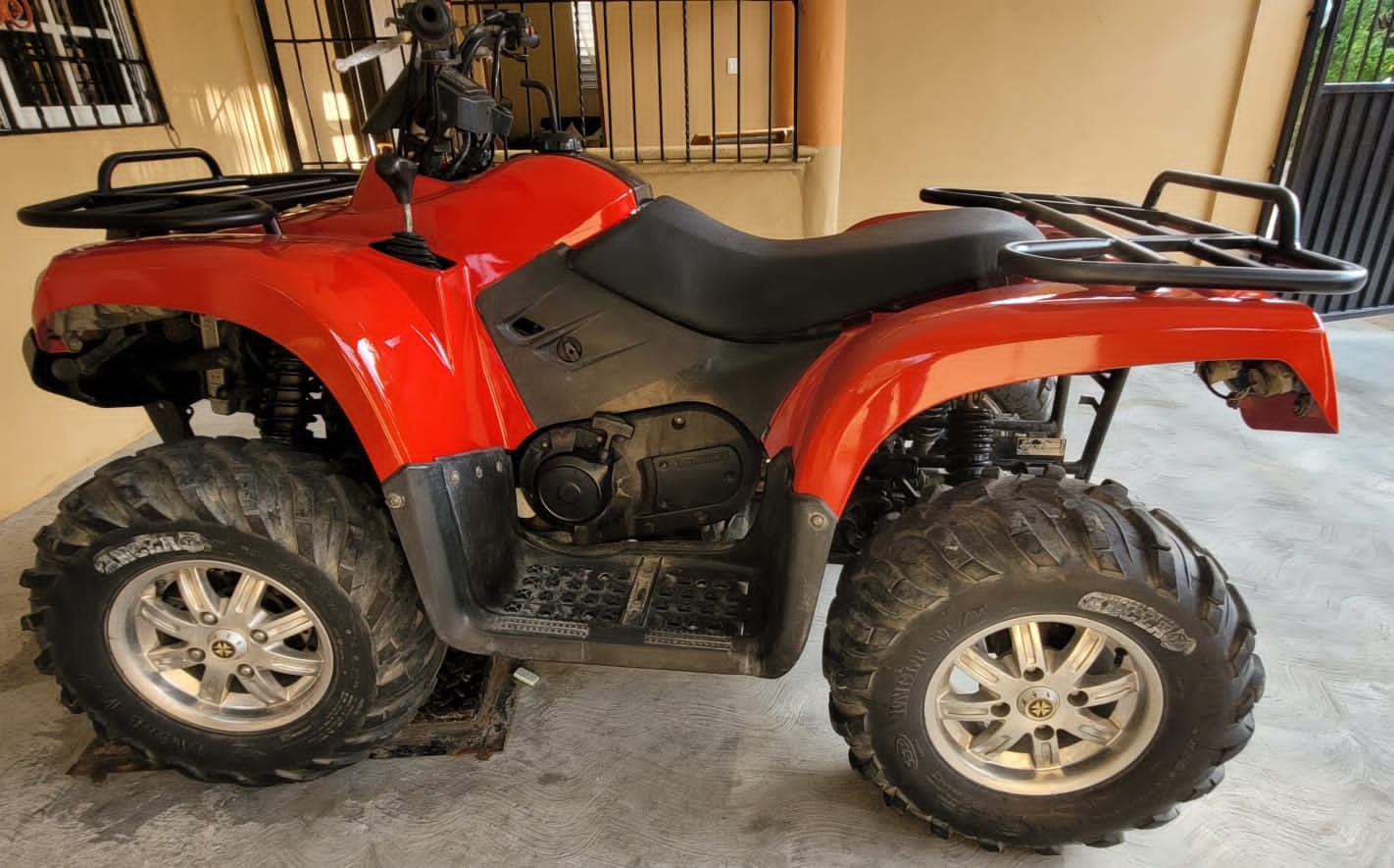 motores y pasolas - Regalo Four Weel ATV $225,000 
Negociable.
