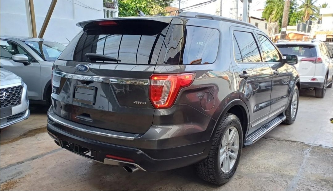 jeepetas y camionetas - 2018 Ford Explorer XLT Panorámica  1