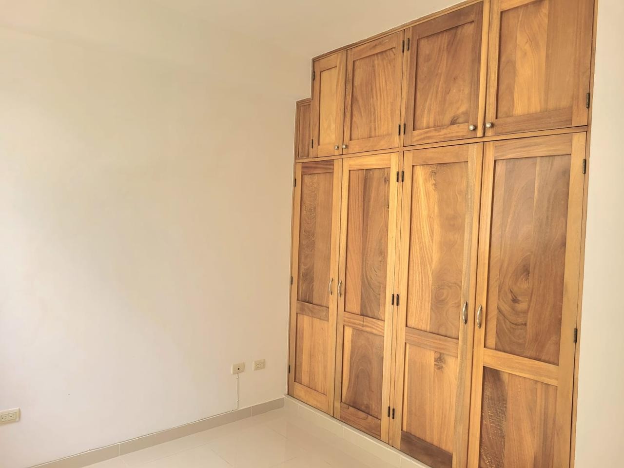 apartamentos - Apartamento en Venta
VILLA MARINA
USD 137,000.00

CARACTERISTICAS APARTAMENTO:

 0