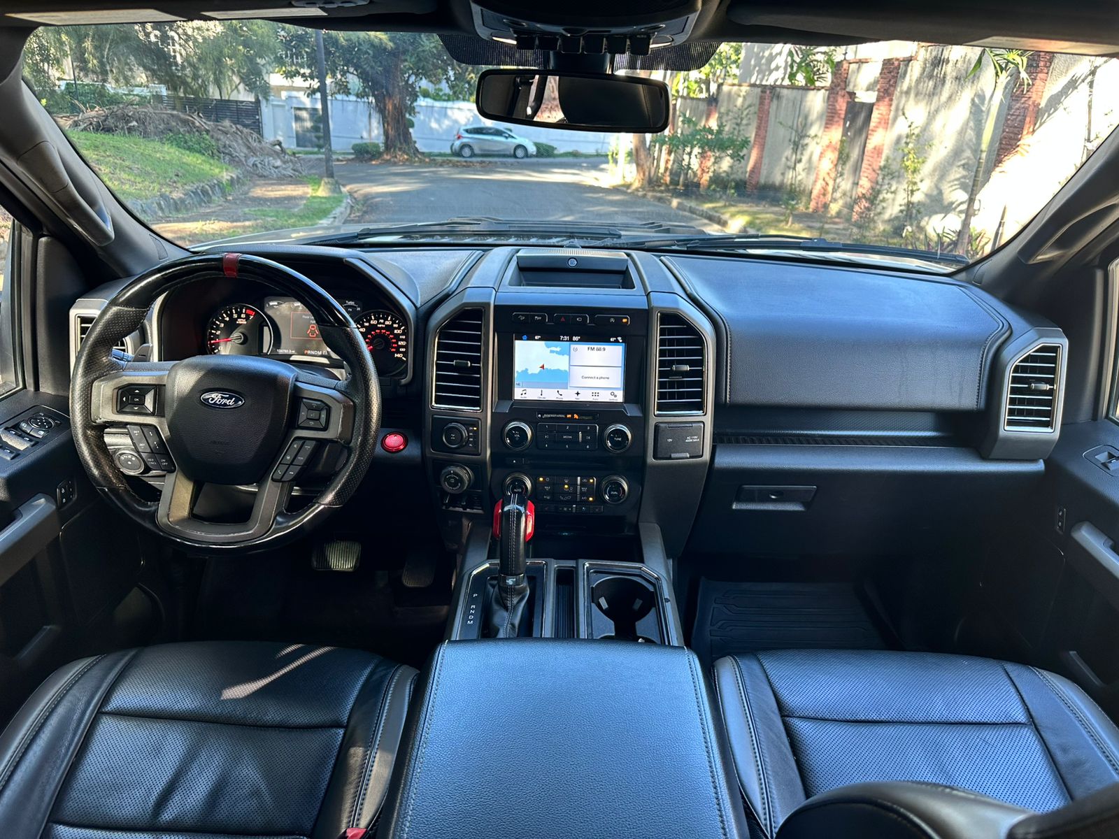 jeepetas y camionetas - Ford Raptor SVT 2018 impecable  3