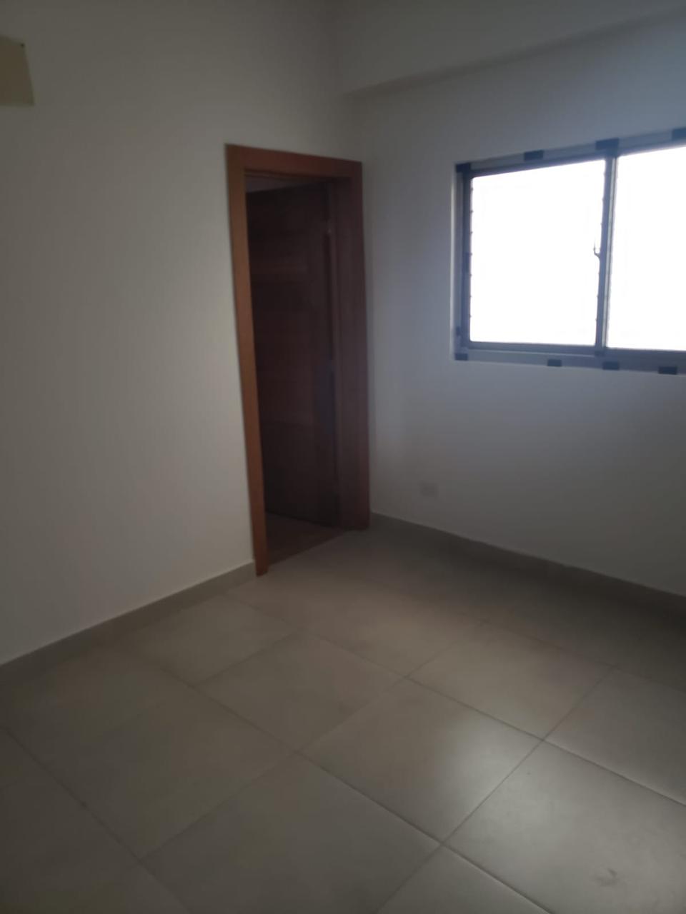 apartamentos - Apartamento en alquiler en Evaristo Morales  3