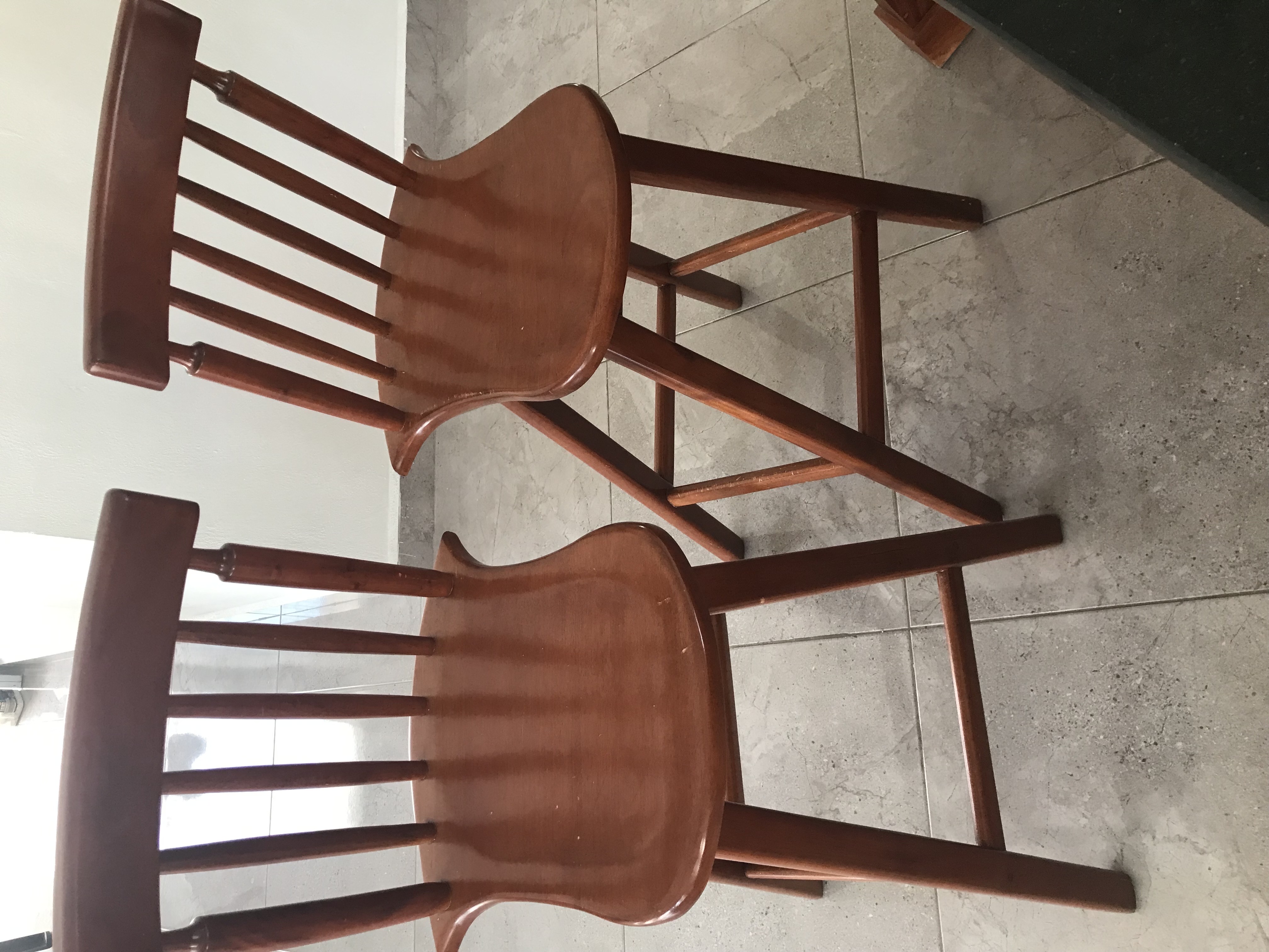 muebles y colchones - se vende esta dos butacas para desayunador a buen precio  0