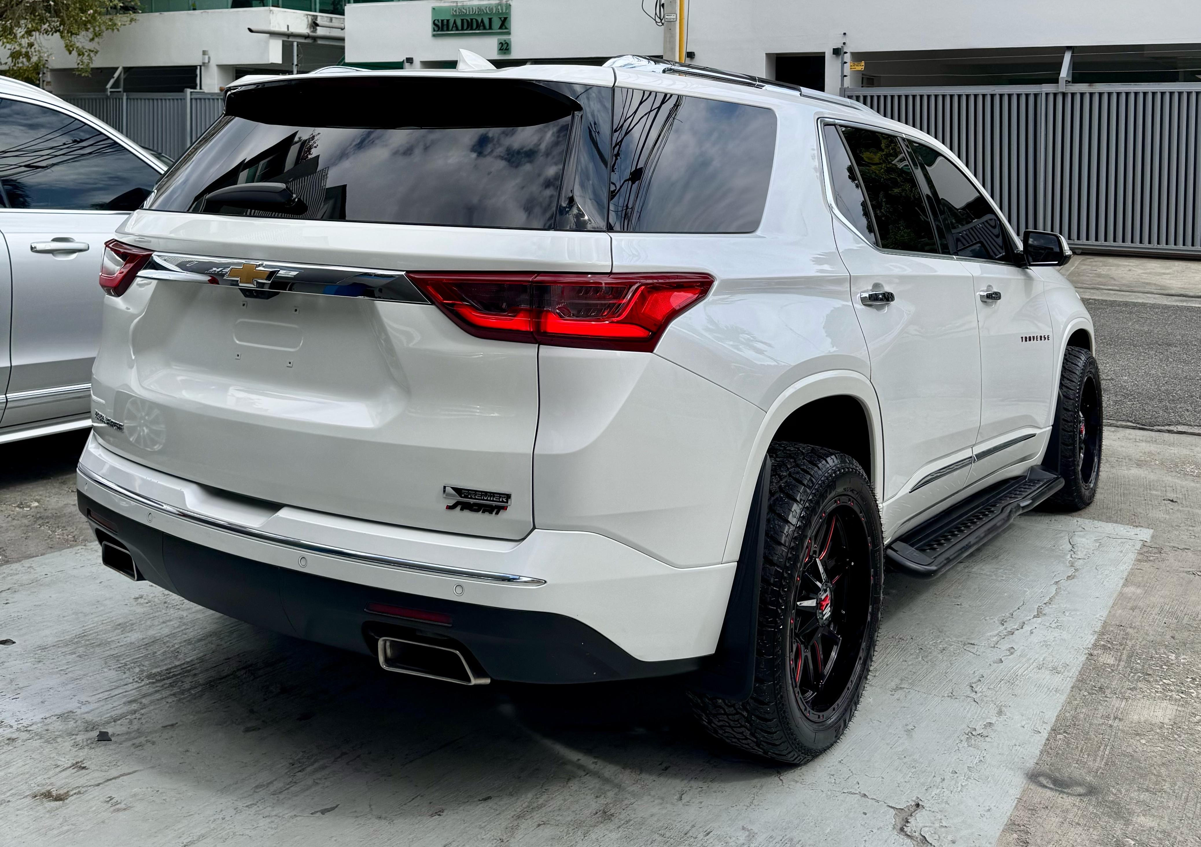 jeepetas y camionetas - Chevrolet Traverse PREMIER 2018 4x4 3