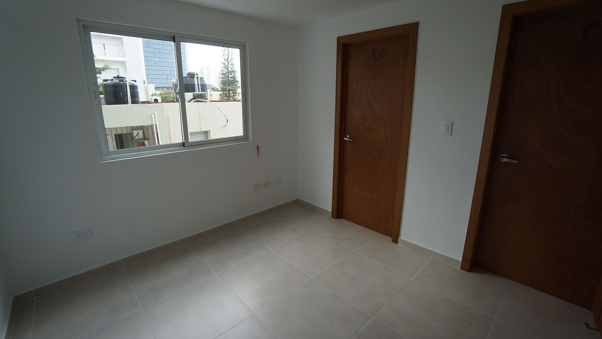 apartamentos - Evaristo Morales 2 habitaciones 2.5 banos 1 parqueo 4