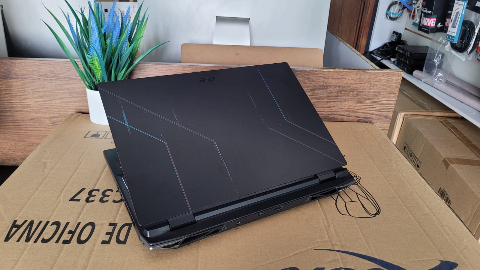 computadoras y laptops - LAPTOP GAMING ACER  RTX 4050 6GB 16GB 1TB SSD 6