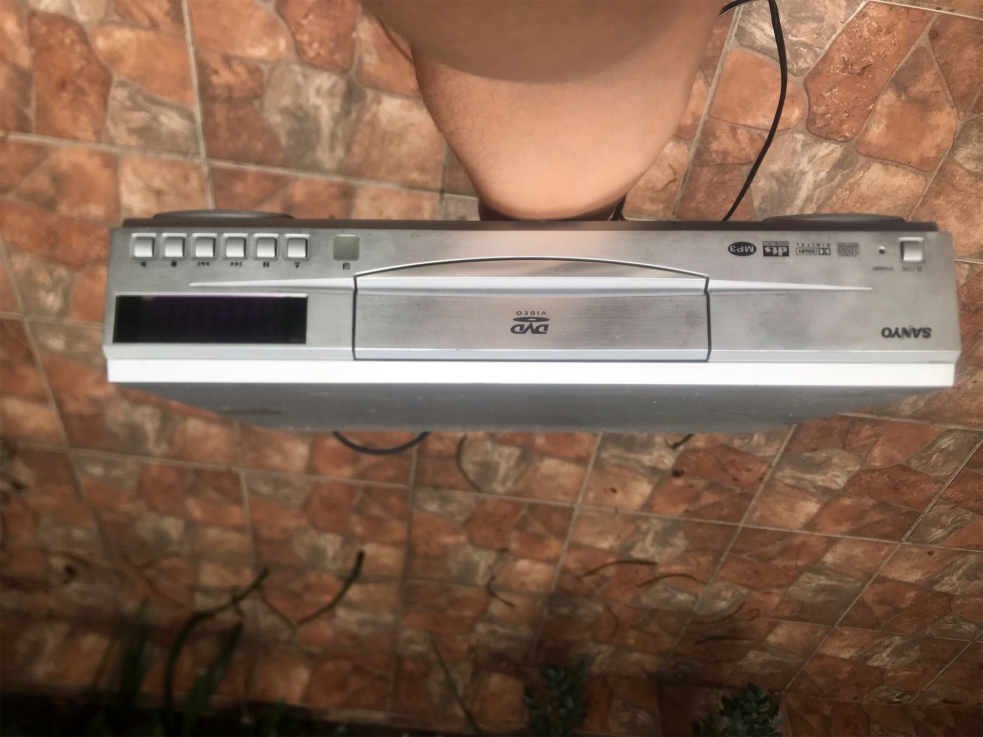 otros electronicos - SANYO DVD player