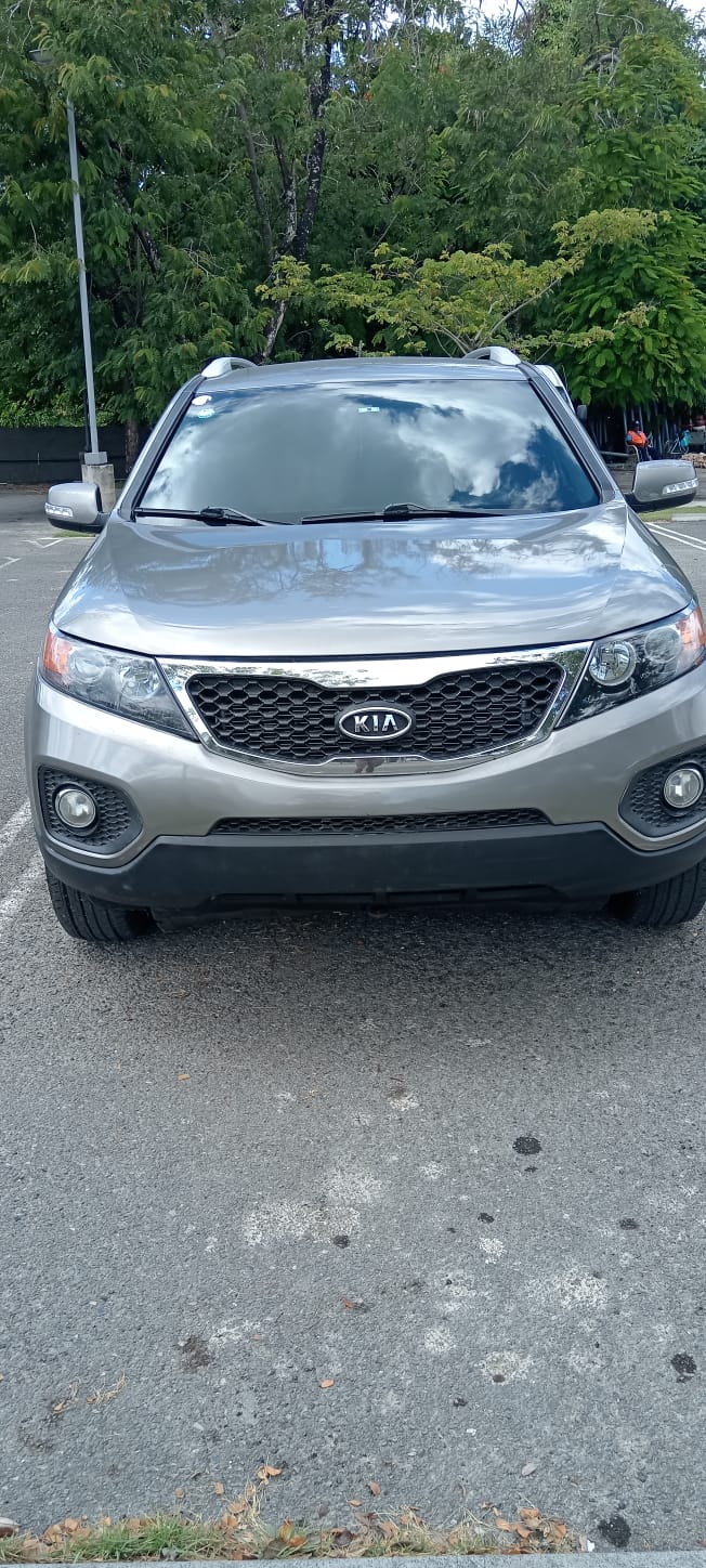 jeepetas y camionetas - kia sorento lx 2013