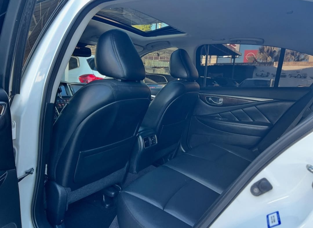 carros - 2019 Infiniti Q50 Luxe  5