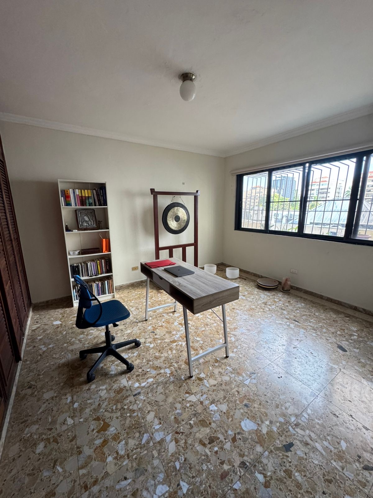 apartamentos - Apto Venta Ens. Naco piso 4 con 243 metros 3 habit 0