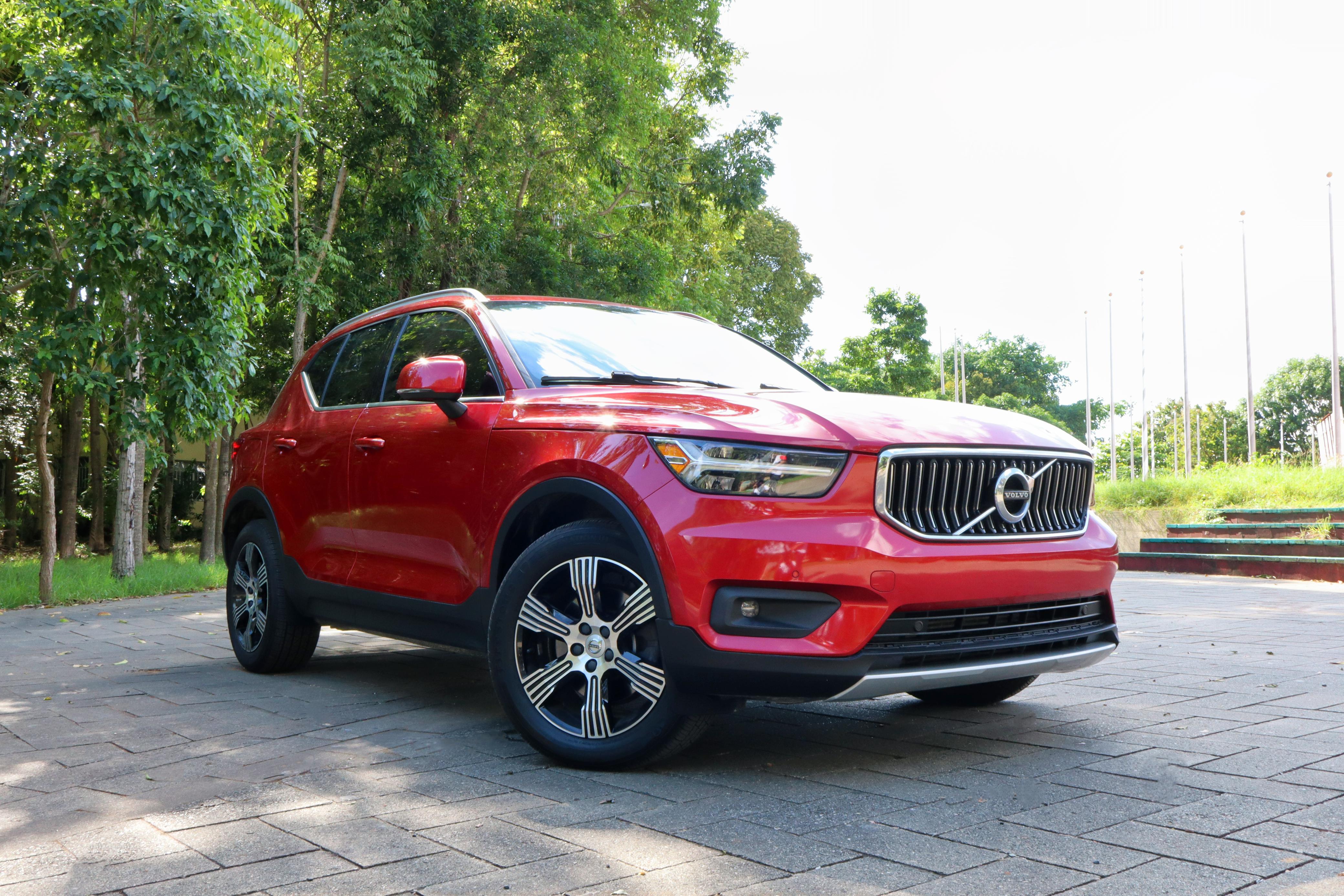 jeepetas y camionetas - Aprovecha y montate en esta exclusiva volvo XC40 2021 excelente condiciones 