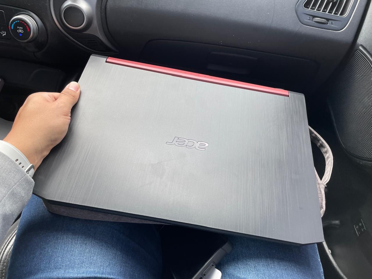 computadoras y laptops - Laptop Acer Nitro 5 I5 N18C3