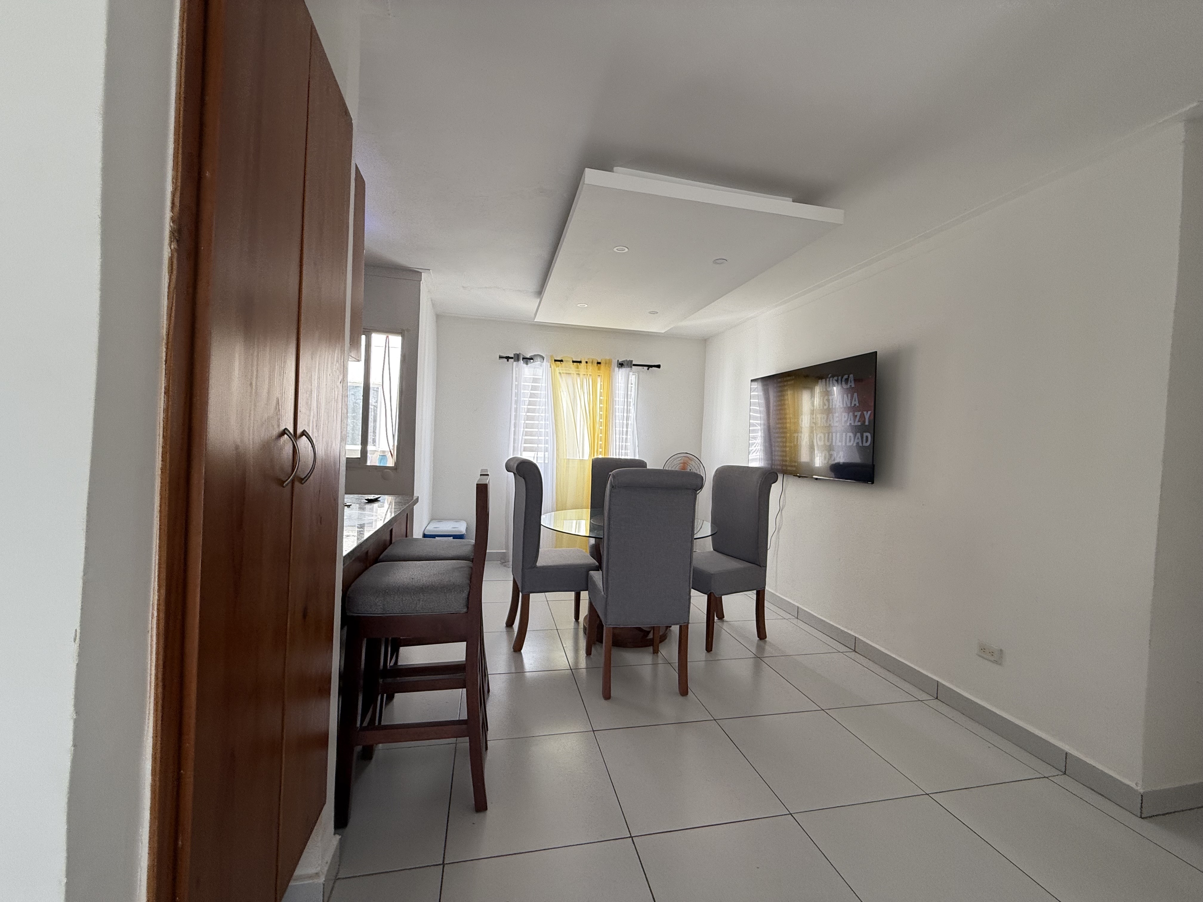 apartamentos - vendo 4 nivel en palma real amueblado o vacío  4