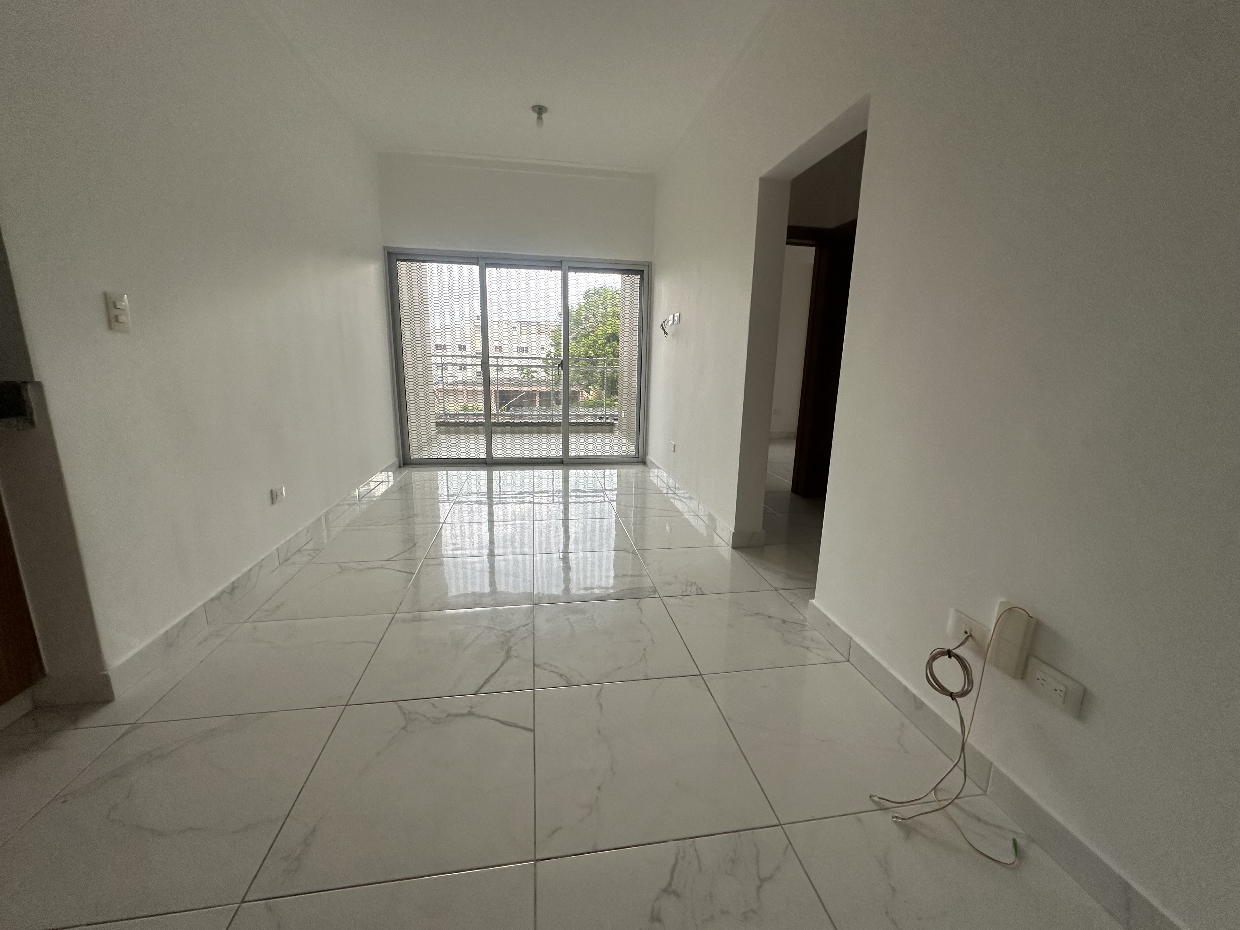 apartamentos - Vendo independencia klm 6 y medio dos hab parqueo  6