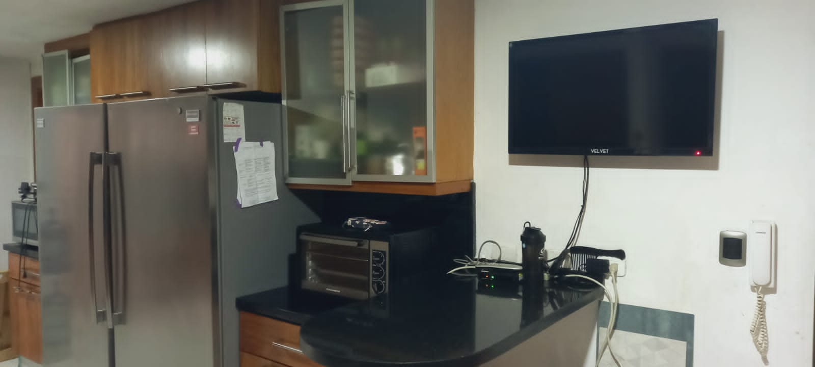 apartamentos - Vendo apto en el Vergel piso alto 480. Mts. 
Us$ 420,000 5