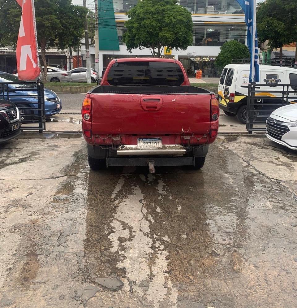 jeepetas y camionetas - 2007 Mitsubishi L200 4x4 DIESEL 5