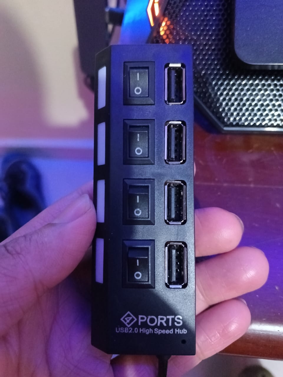 computadoras y laptops - Adaptador USB 2.0 - USB Hub 2.0 (Usado como nuevo)