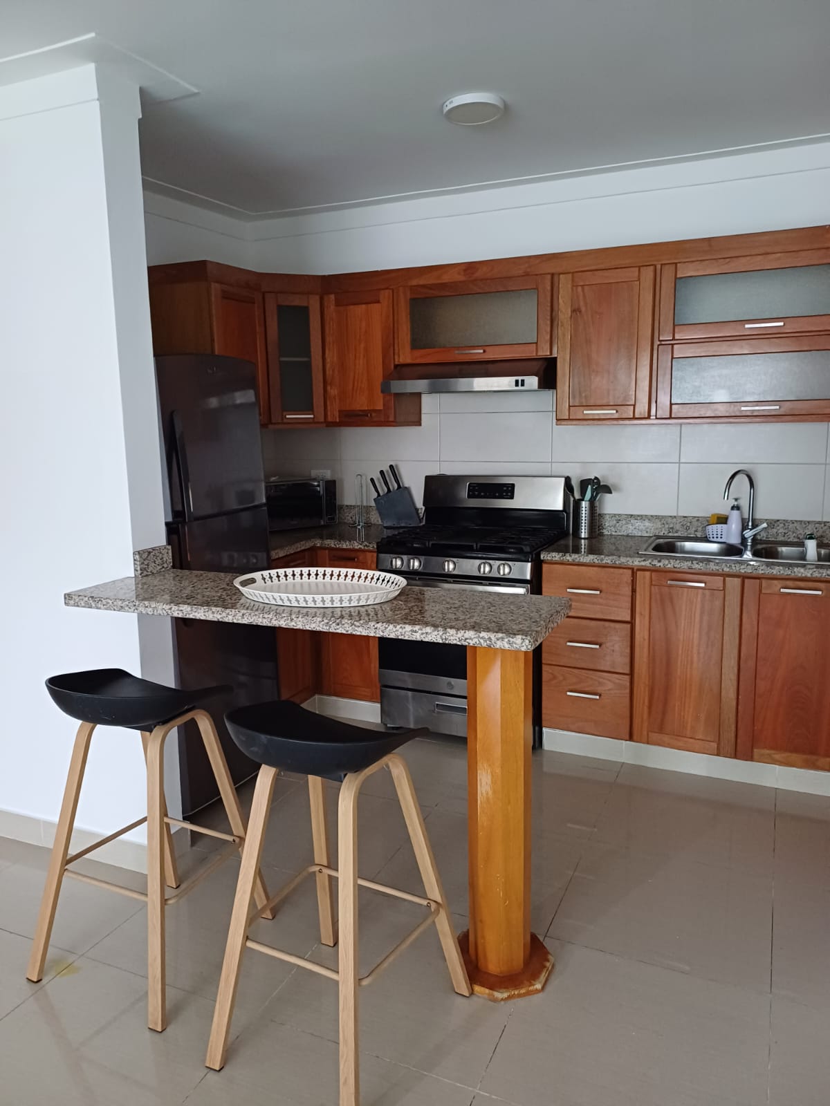 apartamentos - Alquilo apto  amueblado en bella vista norte 7