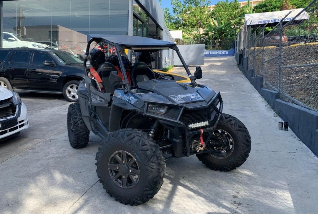 vehiculos recreativos - Buggy Polaris RZR S1000, 2016, 
Excelentes Condiciones